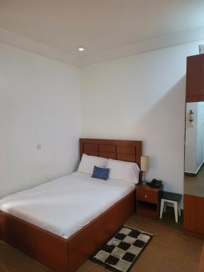 BDA APARTMENT - Wi-Fi, Netflix, PlayStation 4, Kitchen, Supermarket, Pharmacy & Laundry - Housity