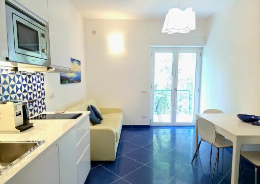 Blue House - Housity