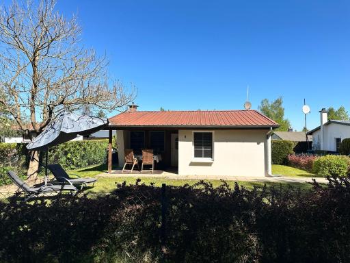 Bungalow am Dobbertiner See - Housity