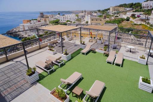 Grand Hotel Mediterraneo - Housity