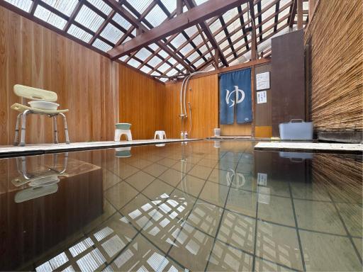 Guesthouse Tomoshibi - Housity