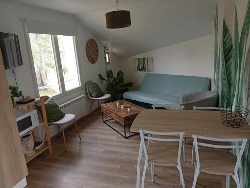 Cosy et moderne centre ville Gourin - Housity