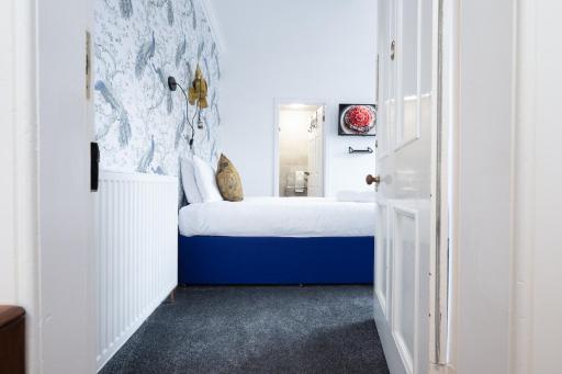 The Foresters Guest House - Housity