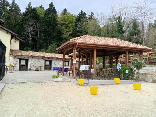 B&B Il Laghetto - Housity