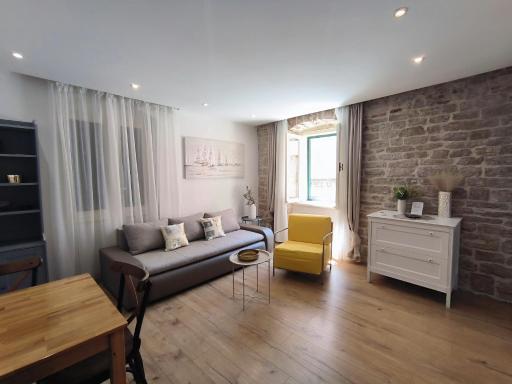 Rialto Luxury Apartment - Hizvo