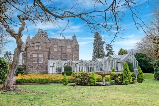 The Landmark Hotel and Leisure Club - Housity