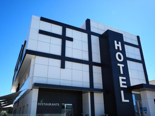 Hotel Villa Ceuti - Housity