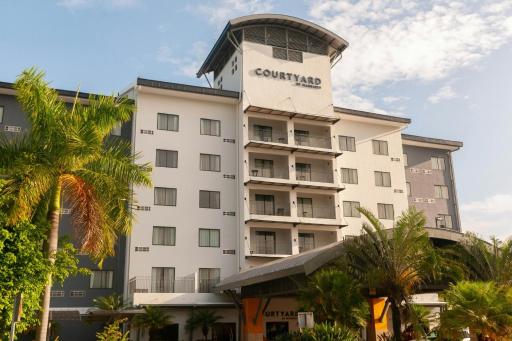 Courtyard by Marriott San Salvador - Housity