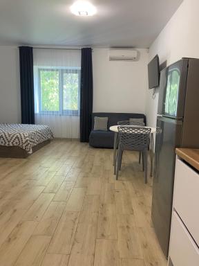 Four Rooms Apartments - Housity