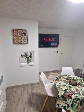 Cosy Apartment in City 1 - Hizvo