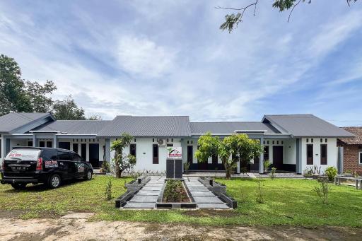 RedDoorz at Mbak Tinem Near Bandara Lubuk Linggau - Housity
