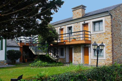 Apartamentos Castello - Housity