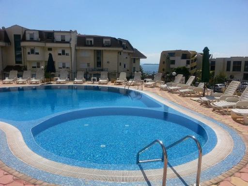 Apartments in Complex Chateau Nessebar - Housity