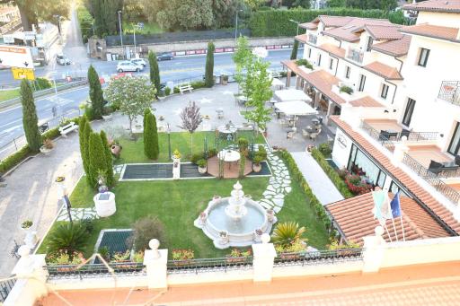 Fashion Hotel - Housity