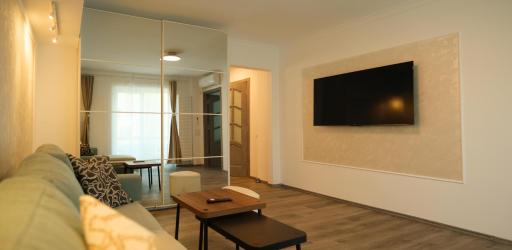 University Square Apartment - Housity