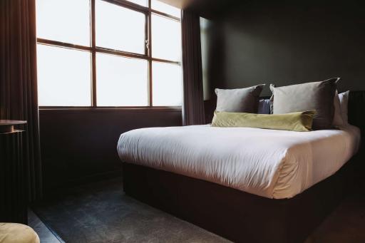 Velvet Hotel - Housity
