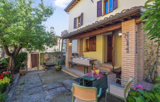 Beautiful Home In Castel Ritaldi - Housity
