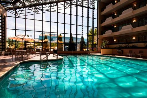 Marriott Melville Long Island - Housity