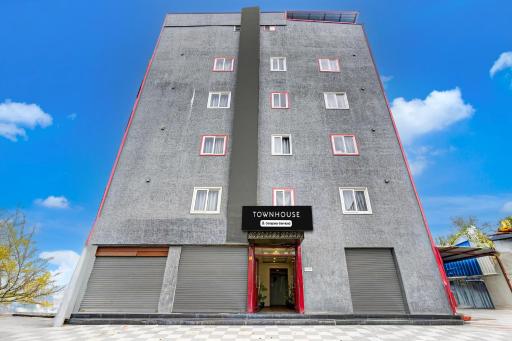 Townhouse De Alphabet Tirupati - Housity