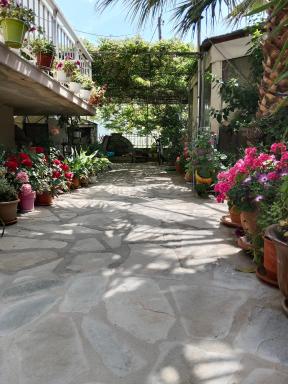 Patra Rooms Skala Prinou - Housity