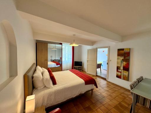 Studio au Coeur du Village avec terrasse et parking proche de Pamiers - Hizvo