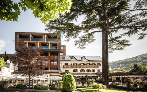Hotel Löwenhof - Housity