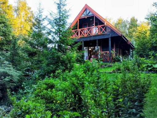 Garden House nad jeziorem Szelment - Housity