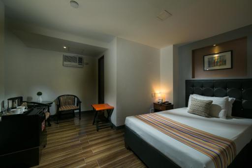 950 Condotel - Housity