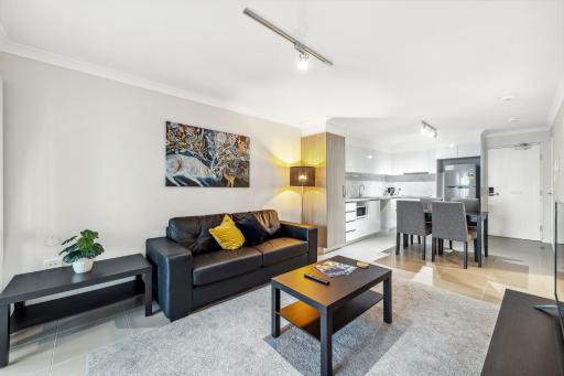 Yaran Suites - Housity