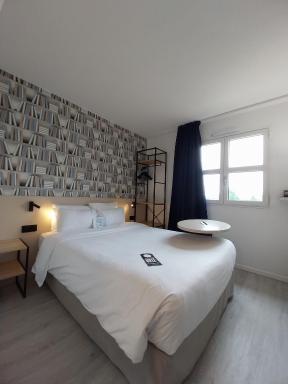 Kyriad Hôtel La Fleche - Housity