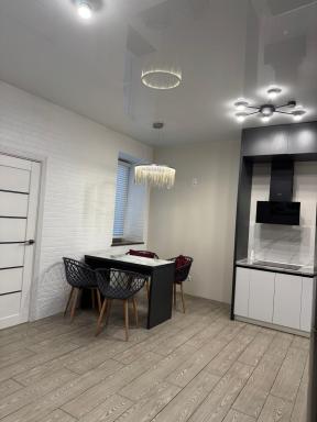 VIP apartment у центрі міста, новобудЖК Театральний,дуже простора - Hizvo