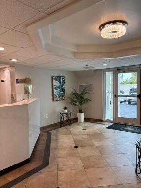 Gulfview Hotel - On the Beach - Housity