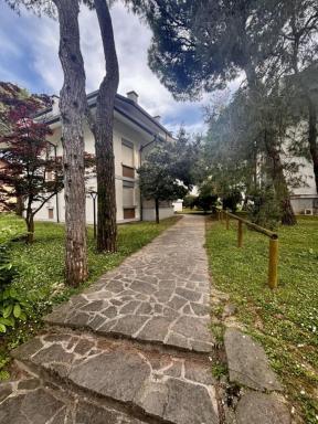 Bussola - Housity