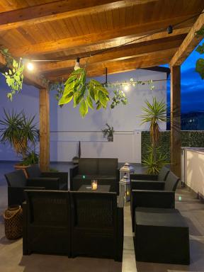 b & b Jasmine - Housity