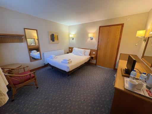 Tollgate Hotel & Leisure - Housity