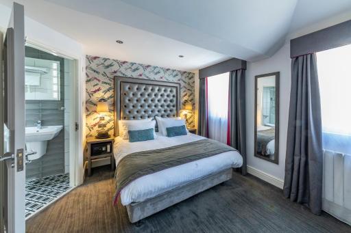 The Eaton Townhouse - Housity