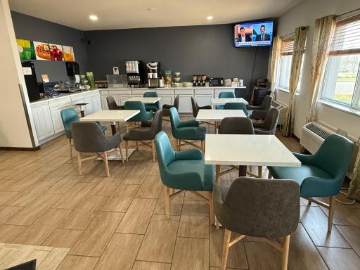Quality Inn & Suites Eau Claire University Area - Housity