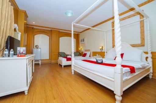 Hotel Vanna Angeles City Pampanga by RedDoorz - Housity