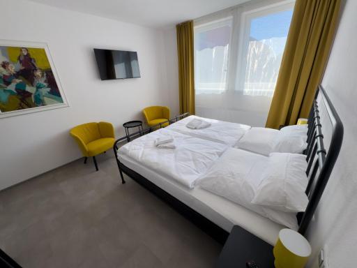 ROCH800 - industrial aparthotel Klatovy - free parking - self-checking - Housity