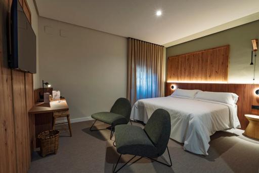 Hotel Valle del Ambroz - Housity