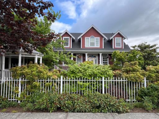 Mae Sweet Home - Housity