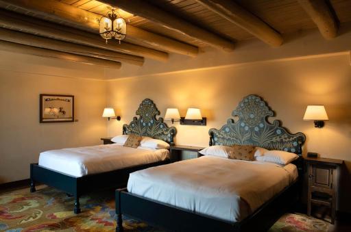 La Fonda on the Plaza - Housity