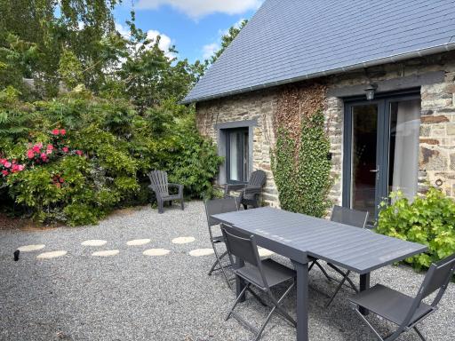 Le Repère du Gerfaut - Sur la route du Mont-St-Michel - Housity