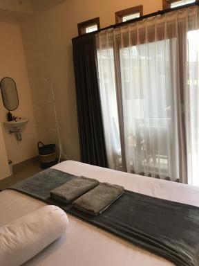 sunshine Homestay - Housity