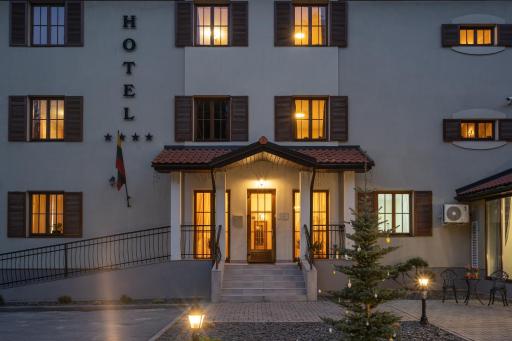 Hotel Pušyno Namai - Housity