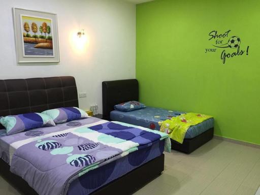 Greenpeace Homestay Kluang - Housity