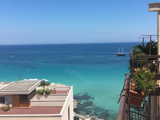 Domenico s holiday houses - Housity