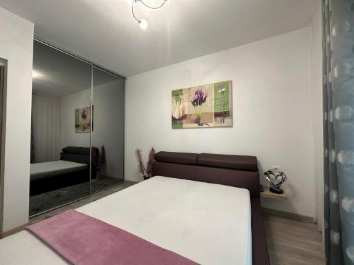 Sea View Luxury Apartament - Housity