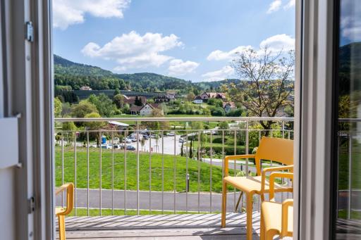 Apfelland Hideaways Design Apartments mit Sauna und Panorama - Housity