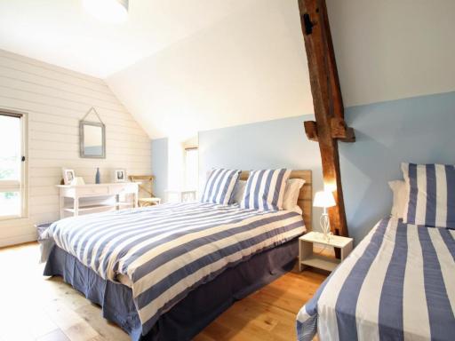 Grange du XVIIe rénovée, jardin, trampolines, proche Alençon, idéale familles et cavaliers - FR-1-497-24 - Housity